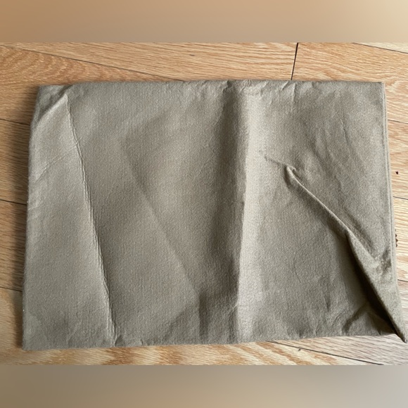 Authentic Louis Vuitton Vintage Dust bag 5 pcs bundle 🔥 - Picture 4 of 13